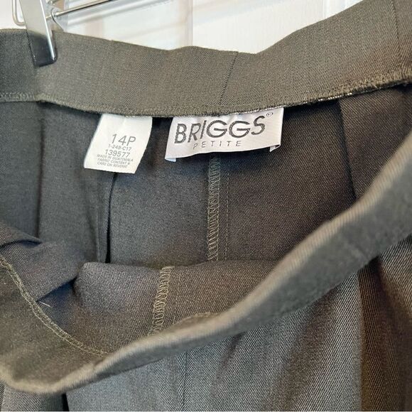 Briggs Olive Green pleated dress pants - Picture 4 of 10